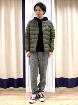 「Dessin（デッサン）の【洗える】ちょうどいいニットパーカ（ニット/セーター、ブラック系）」を使った、takaさん（メンズ・168cm）の冬コーディネート