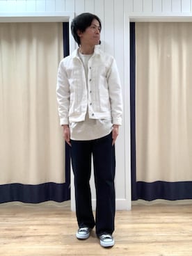 「アイテム（デニムジャケット、ホワイト系）」を使った、takaさん（メンズ・169cm）の冬コーディネート