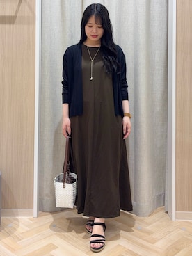 「grove（グローブ）の【接触冷感／UVカットetc】ベーシックショートカーディガン（カーディガン/ボレロ、ブラック系）」を使った、minamiさんの夏コーディネート