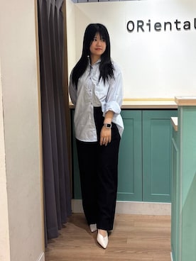 「WA ORiental TRaffic（ダブルエーオリエンタルトラフィック）のプチ メタル パーツ ストラップ ヒール パンプス /62102（パンプス、ベージュ系）」を使った、arisaさん（レディース・158cm）の夏コーディネート