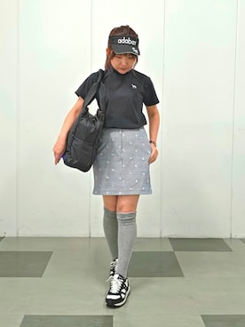 「adabat（アダバット）の【ADABAT NAVY】UVカット/接触冷感　クールナイロンモックT（Tシャツ/カットソー、ブラック系）」を使った、夜久祐子さん（レディース・152cm）の夏コーディネート