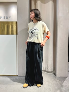 「SHENERY（シーナリー）の【Her Edit】【セットアップ対応】キュプラジャージータックパンツ（その他パンツ、ブラック系）」を使った、MURATA_157cmさん（レディース・157cm）の夏コーディネート