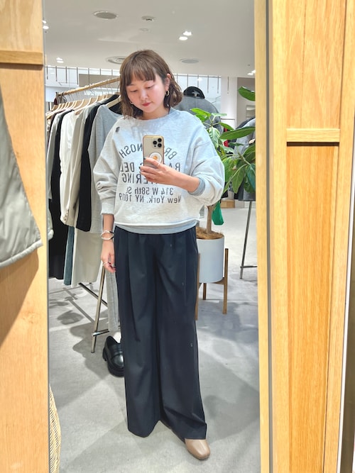 SHENERY（シーナリー） トレーナー スウェット ダメージロゴスウェット