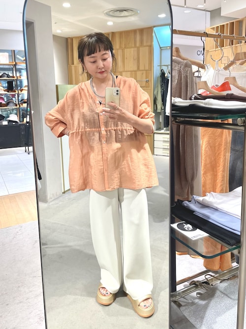 《トレンドアイテム》《大人の透け感》シアーペプラムブラウス