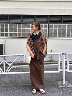 「SHENERY（シーナリー）のフリンジ2WAYワンピース（ワンピース、ブラウン系）」を使った、MURATA_157cmさん（レディース・157cm）の夏コーディネート