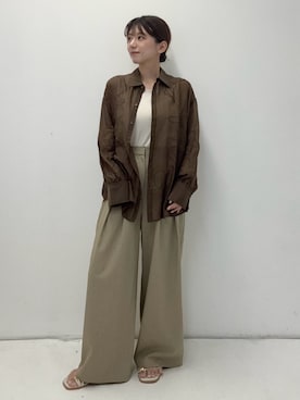 「SENSE OF PLACE by URBAN RESEARCH（センスオブプレイスバイアーバンリサーチ）のシシュウシアーシャツ（シャツ/ブラウス、ブラウン系）」を使った、mikuさん（レディース・153cm）の夏コーディネート