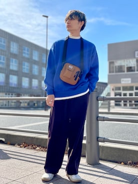 「carhartt」｜「アイテム（スラックス）」を使った、なかやんさん（メンズ・166cm）の秋コーディネート