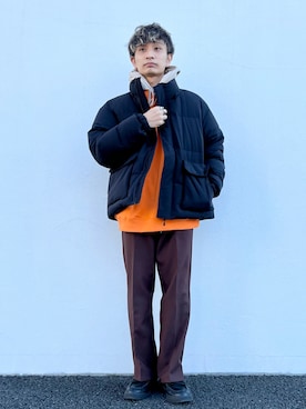 「ストレートパンツ」｜「アイテム（ダウンジャケット/コート）」を使った、なかやんさん（メンズ・166cm）の冬コーディネート