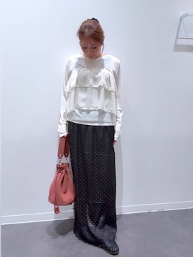 「LAKOLE（ラコレ）のアイテム（スカート）」を使った、YUNOさん（レディース・150cm）の秋コーディネート