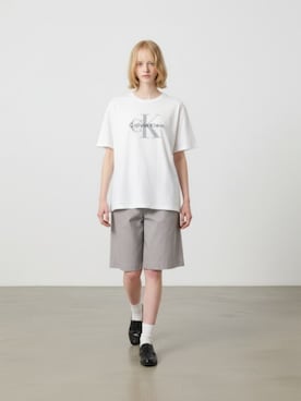 「Calvin Klein（カルバン・クライン）のアイテム」を使った、UNSTOAスタッフさん（メンズ・181cm）の夏コーディネート