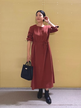 「URBAN RESEARCH DOORS(アーバンリサーチドアーズ)のアイテム(ワンピース/ドレス)」を使った、高橋さん(レディース・157cm)の秋コーディネート
