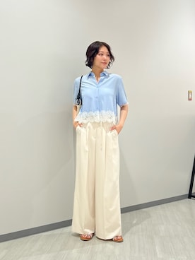 「NATURAL BEAUTY BASIC（ナチュラルビューティーベーシック）のレースドッキングシャツ（シャツ/ブラウス、ブルー系）」を使った、miwanbbさん（レディース・162cm）の夏コーディネート