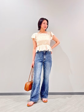 「NATURAL BEAUTY BASIC（ナチュラルビューティーベーシック）のレースアップフリルブラウス（シャツ/ブラウス、ホワイト系）」を使った、miwanbbさん（レディース・162cm）の夏コーディネート