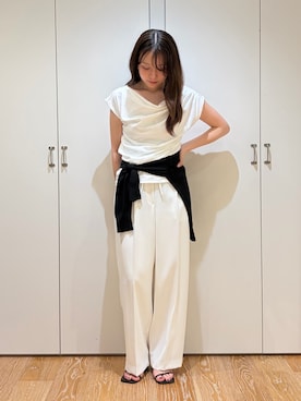 「NATURAL BEAUTY BASIC（ナチュラルビューティーベーシック）のナローリボンイージパンツ（その他パンツ、ホワイト系）」を使った、rinaさん（レディース・155cm）の夏コーディネート