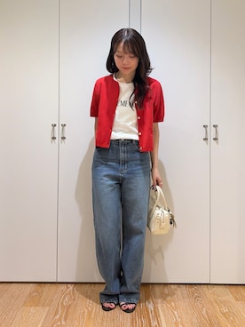 「NATURAL BEAUTY BASIC（ナチュラルビューティーベーシック）のフロッキーロゴＴシャツ（Tシャツ/カットソー、ホワイト系）」を使った、rinaさん（レディース・155cm）の夏コーディネート