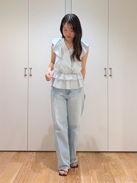 「NATURAL BEAUTY BASIC（ナチュラルビューティーベーシック）の【山本里菜さんコラボ】ラッフル楊柳ペプラムブラウス（シャツ/ブラウス、ブルー系）」を使った、rinaさん（レディース・155cm）の夏コーディネート