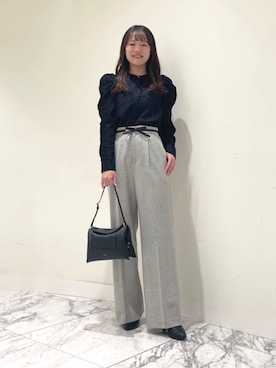 「ANAYI（アナイ）のカットジャガードパワショル ブラウス（シャツ/ブラウス、ブラック系）」を使った、 ANAYI　ショップスタッフさん（レディース・158cm）の夏コーディネート