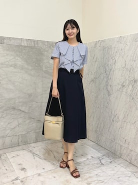 「ANAYI（アナイ）の◇ターンロック付きバケットハンドバッグ（ハンドバッグ、ベージュ系）」を使った、 ANAYI　ショップスタッフさん（レディース・163cm）の夏コーディネート