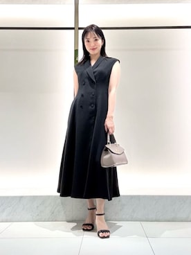 「ANAYI（アナイ）の◇シュリンク革トップハンドルバッグ（ハンドバッグ、ベージュ系）」を使った、 ANAYI　ショップスタッフさん（レディース・158cm）の夏コーディネート