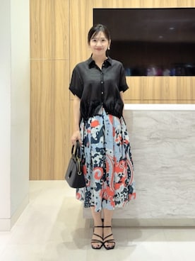 「ANAYI（アナイ）の淡水バロックパールイヤリング（イヤリング、ホワイト系）」を使った、 ANAYI　ショップスタッフさん（レディース・158cm）の夏コーディネート