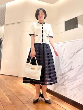 「ANAYI（アナイ）のバイカラー5分袖カーディガン（カーディガン/ボレロ、ホワイト系）」を使った、 ANAYI　ショップスタッフさん（レディース・163cm）の夏コーディネート