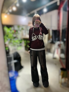 「chuclla（チュクラ）のダメージケーブルクロップドニット chw25a081（ニット/セーター、ブラウン系）」を使った、Nicoさん（レディース・166cm）の夏コーディネート