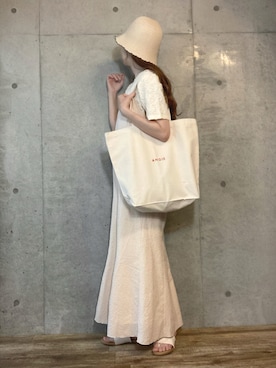 「アイテム（ハット）」を使った、エリーさん（レディース・163cm）の春コーディネート