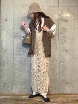 「SUGAR BISKET（シュガービスケット）のアイテム（トップス）」を使った、エリーさん（レディース・163cm）の春コーディネート