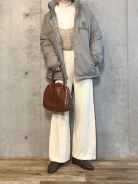 「tiptop（ティップトップ）の袖ドロストショート丈ニットプルオーバー（ニット/セーター）」を使った、エリーさん（レディース・163cm）の冬コーディネート