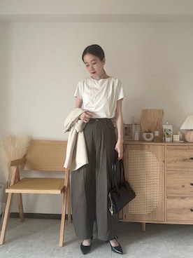 「florist（フローリスト）のアイテム」を使った、エリーさん（レディース・163cm）の夏コーディネート