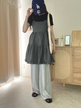 「アイテム（キャップ）」を使った、エリーさん（レディース・163cm）の夏コーディネート