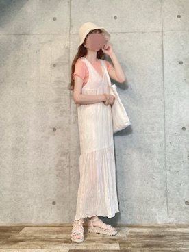 「Amiur（エミレ）のアイテム（帽子）」を使った、エリーさん（レディース・163cm）の夏コーディネート