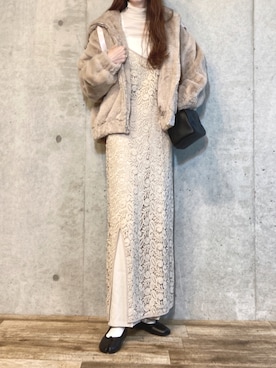 「淡色」｜「アイテム（ブルゾン）」を使った、エリーさん（レディース・163cm）の冬コーディネート
