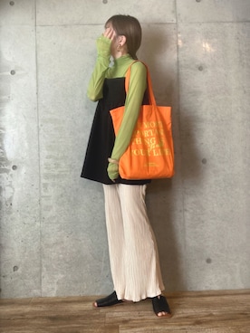「ごきげんウィーク」｜「アイテム（チュニック）」を使った、エリーさん（レディース・163cm）の春コーディネート