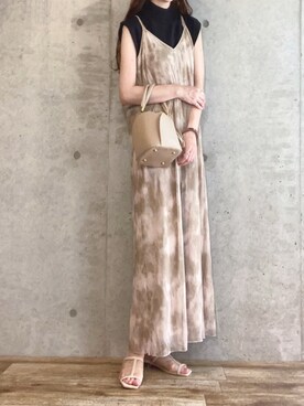 「florist」｜「アイテム（サンダル）」を使った、エリーさん（レディース・163cm）の夏コーディネート