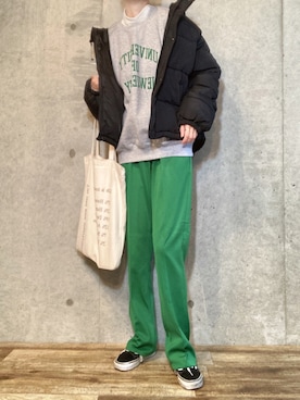 「NYLAUS（ナイラス）のアイテム（パンツ）」を使った、エリーさん（レディース・163cm）の冬コーディネート