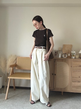 「florist（フローリスト）のアイテム（ベルト）」を使った、エリーさん（レディース・163cm）の秋コーディネート