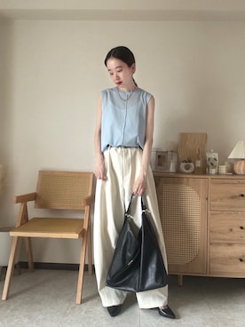 「YENNA（イェンナ）のアイテム」を使った、エリーさん（レディース・163cm）の夏コーディネート