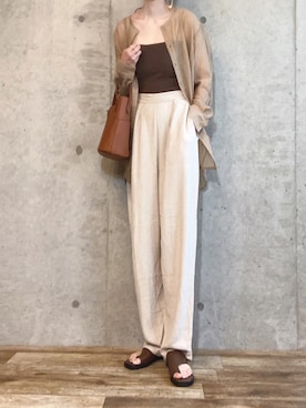 「select MOCA by son（セレクトモカバイソン）のアイテム（パンツ）」を使った、エリーさん（レディース・163cm）の春コーディネート