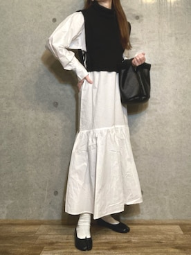 「CEMONEMO（セモネモ）のアイテム（バッグ）」を使った、エリーさん（レディース・163cm）の冬コーディネート