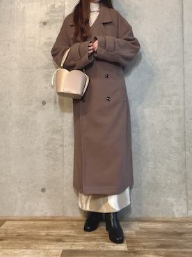 「淡色」｜「アイテム（その他）」を使った、エリーさん（レディース・163cm）の冬コーディネート