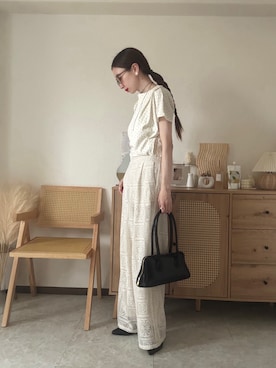 「florist（フローリスト）のアイテム」を使った、エリーさん（レディース・163cm）の夏コーディネート