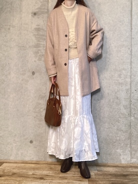 「ANGIE（アンジー）のアイテム（ノーカラーコート）」を使った、エリーさん（レディース・163cm）の冬コーディネート