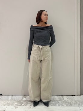 山崎唯伽さんのコーディネート