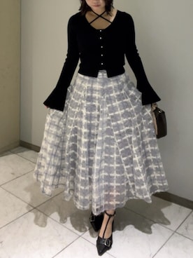 「アイテム（スカート、パープル系）」を使った、shioriさん（レディース・155cm）の秋コーディネート