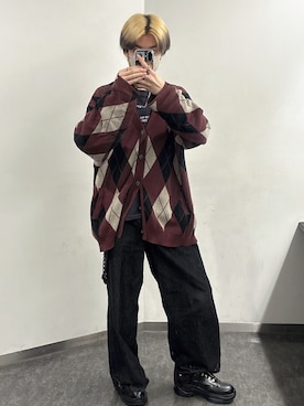 「アイテム（ネックレス）」を使った、Yuta さん（メンズ・173cm・10代）の秋コーディネート