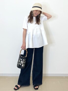 「OPAQUE.CLIP（オペークドットクリップ）の◆ペプラムドッキングカットソー【洗濯機洗い可】（Tシャツ/カットソー）」を使った、Akiさん（レディース・157cm）の春コーディネート
