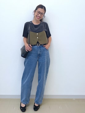 「OPAQUE.CLIP（オペークドットクリップ）のフロッキーチュールカットソー【洗濯機OK】（Tシャツ/カットソー、グレー系）」を使った、Akiさん（レディース・157cm）の夏コーディネート