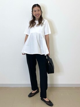 「OPAQUE.CLIP（オペークドットクリップ）の◆ペプラムドッキングカットソー【洗濯機洗い可】（Tシャツ/カットソー）」を使った、Akiさん（レディース・157cm）の春コーディネート