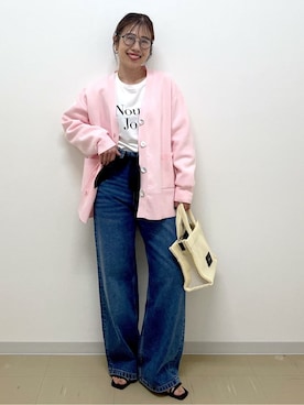 「OPAQUE.CLIP（オペークドットクリップ）のロゴプリントロングTシャツ【洗濯機OK】（Tシャツ/カットソー、ホワイト系）」を使った、Akiさん（レディース・157cm）の春コーディネート